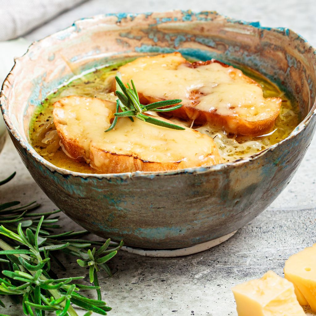 🧅 Soupe à l’oignon gratinée